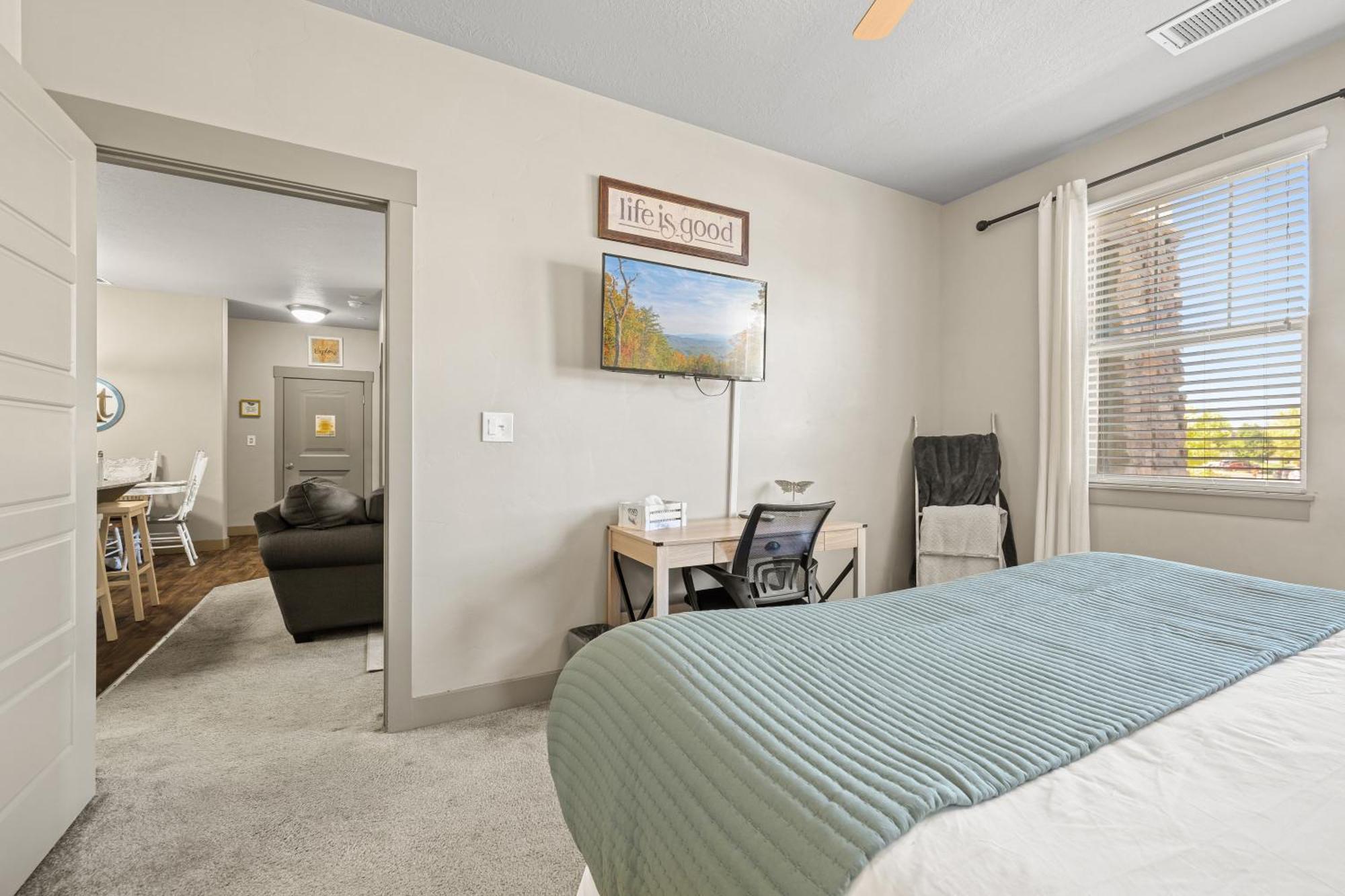 Butterfly Themed Kings Apartment With Private Garage & Access To Lux Hot Tub, Bbq & Gym South Jordan Exterior foto
